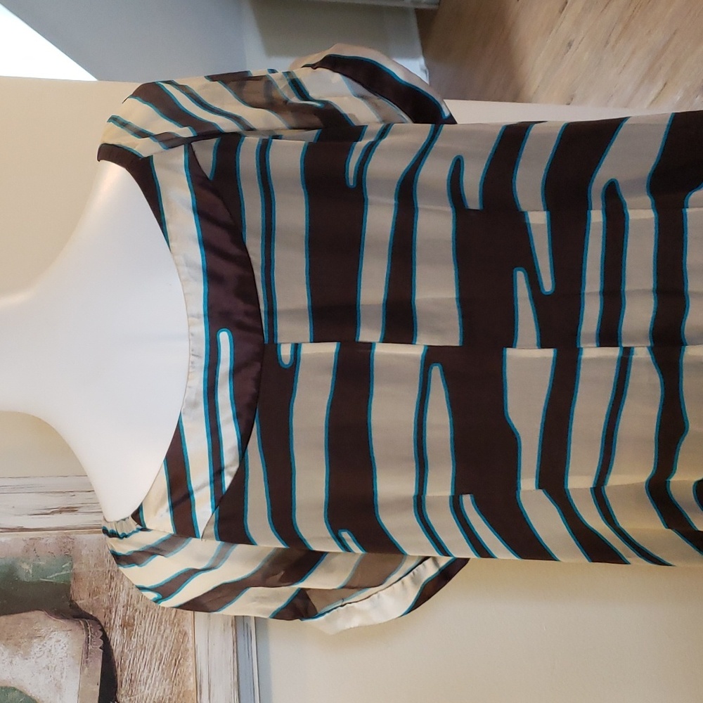Amanda Lane Dress - Picture 8 of 10